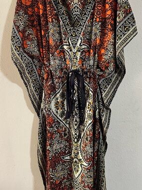 Boho Paisley V-Neck Drawstring Caftan Maxi Dress in Orange Green, Whiteand Black